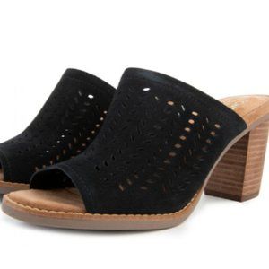 Toms Majorca Mule Heel in Black Suede/Perforated Leaf Design